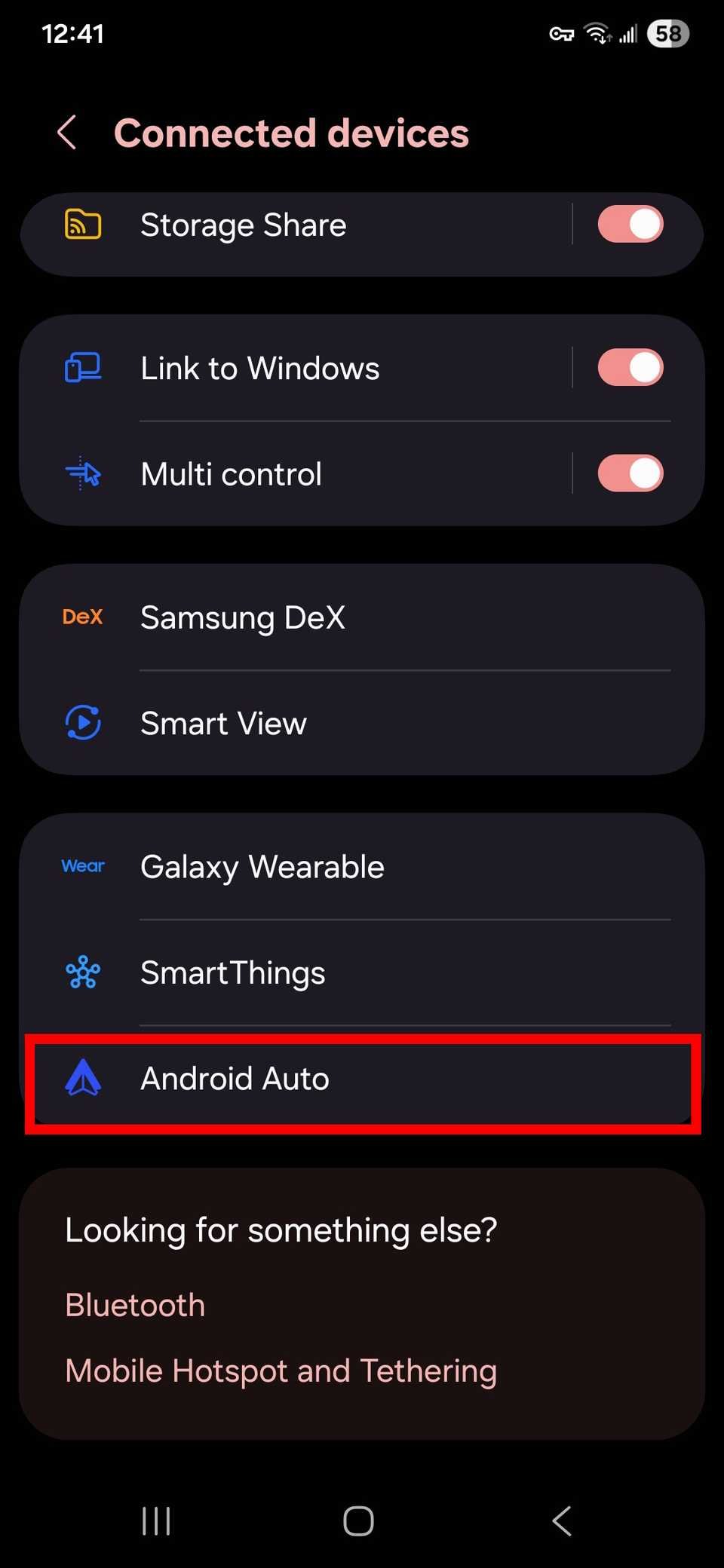 كيفية تغيير عرض Android Auto ال بك
