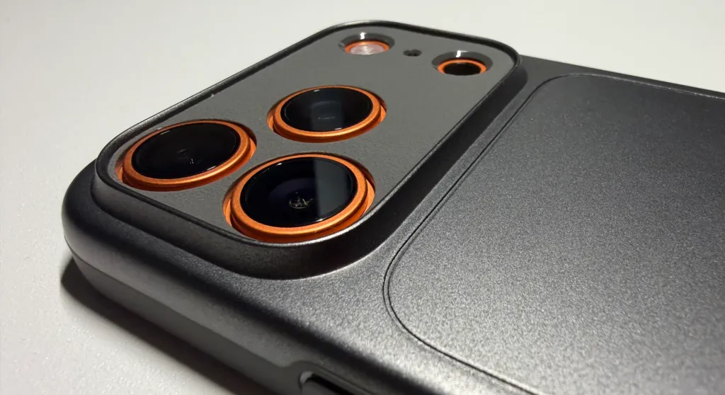 spigen iphone 17 pro thin fit