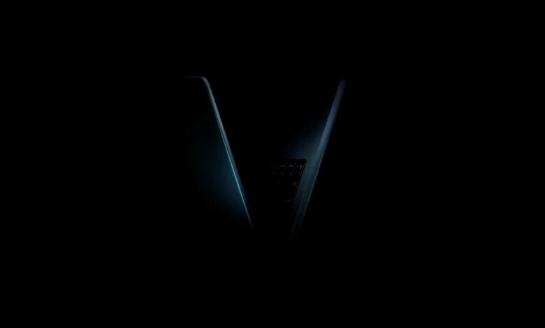 آبل تثير جهاز MacBook Pro الجديد: "هناك شيء قوي قادم" 1 آبل تثير جهاز MacBook Pro الجديد: "هناك شيء قوي قادم"