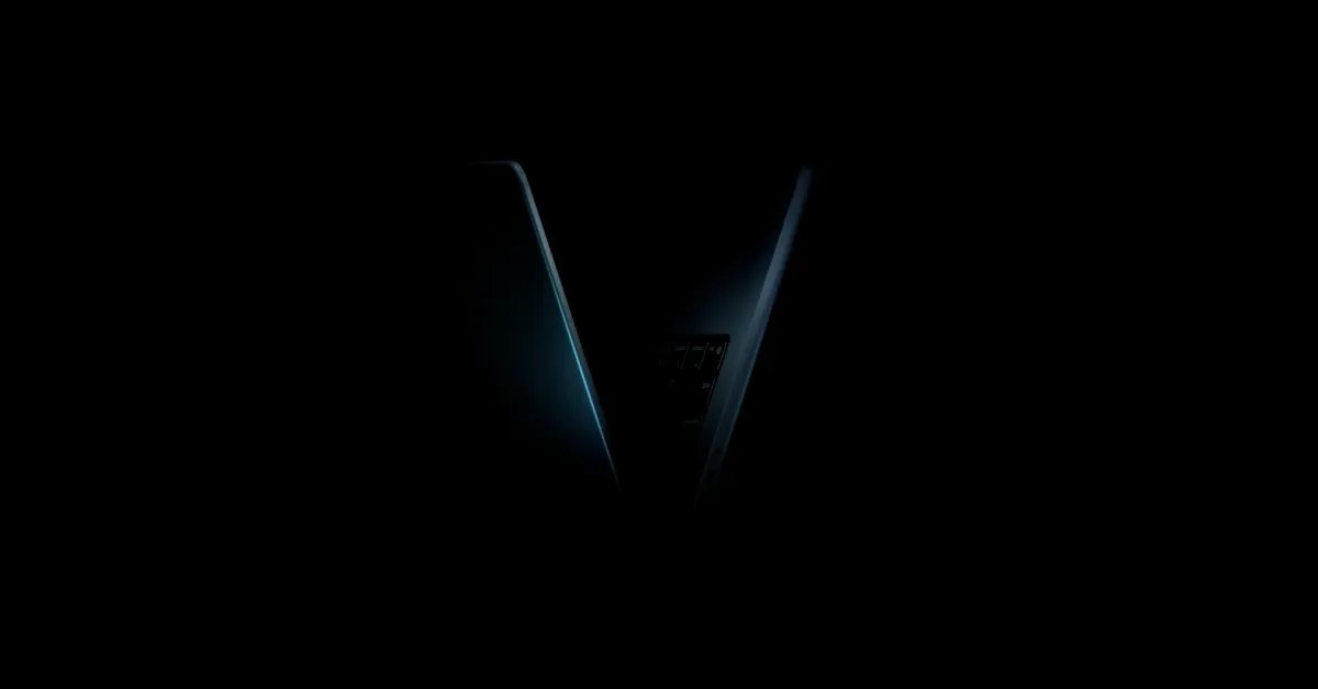 آبل تثير جهاز MacBook Pro الجديد: "هناك شيء قوي قادم" 3 آبل تثير جهاز MacBook Pro الجديد: "هناك شيء قوي قادم"