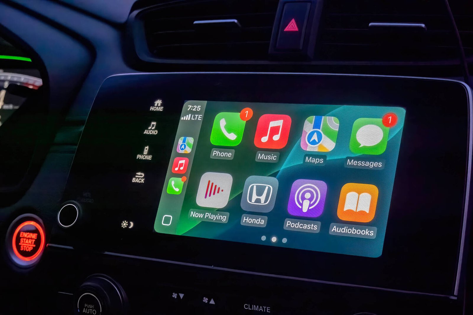 آبل تطرح CarPlay Ultra الجديد للسيارات 2 آبل تطرح CarPlay Ultra الجديد للسيارات