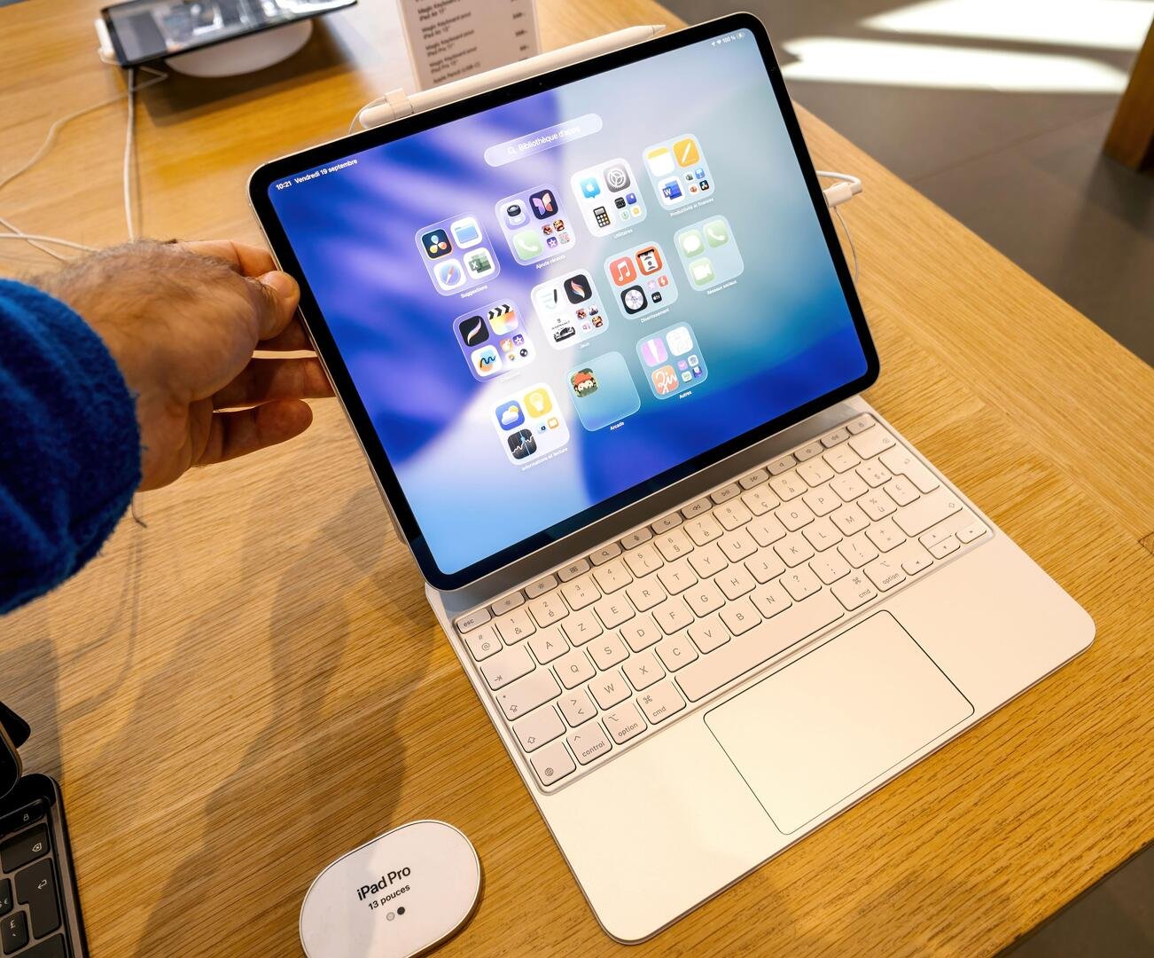 آبل تطلق iPad Pro 13 الجديد بمواصفات مميزة