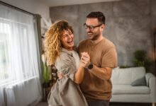 احسب مدى السعادة التي تحتاجها لتقليل خطر الإصابة بالمرض