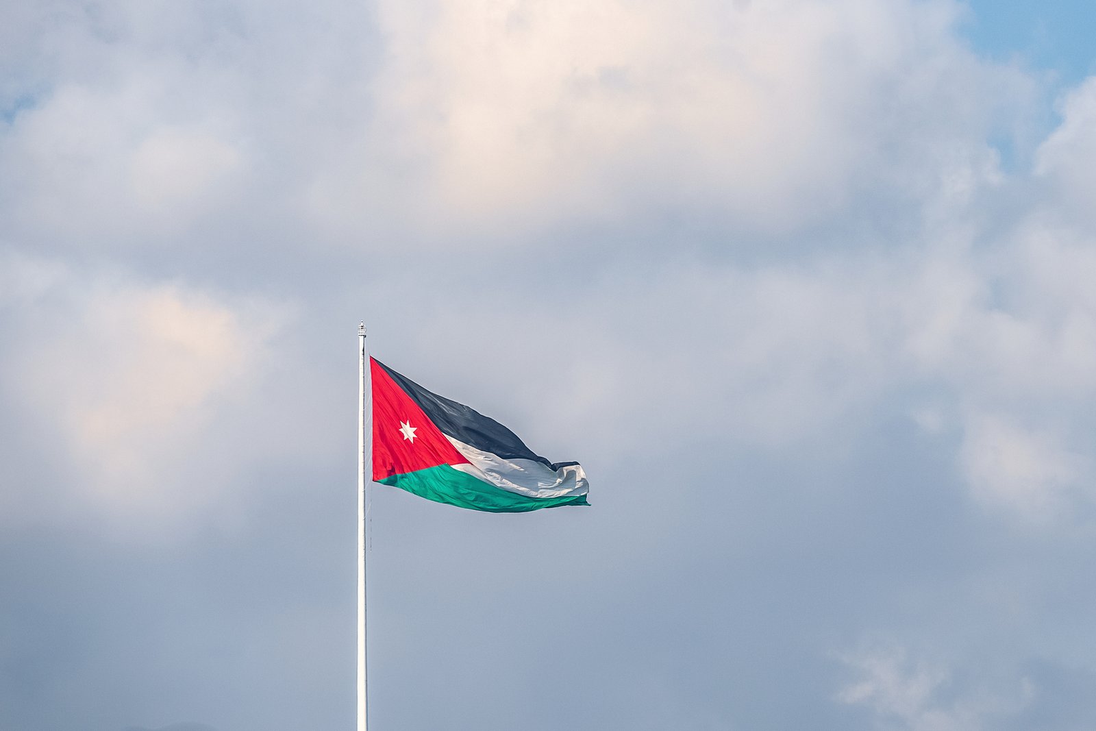 الأردن: لن نرسل قوات أردنية إلى غزة ولن يكون لنا أي دور عسكري في الضفة 3 الأردن: لن نرسل قوات أردنية إلى غزة ولن يكون لنا أي دور عسكري في الضفة