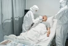 الجزائر.. حالتا وفاة و5 إصابات بالدفتيريا في سكيكدة والصحة تشكل خلية أزمة