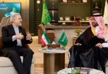 السفير الإيراني لدى الرياض يلتقي نائب وزير الرياضة السعودي
