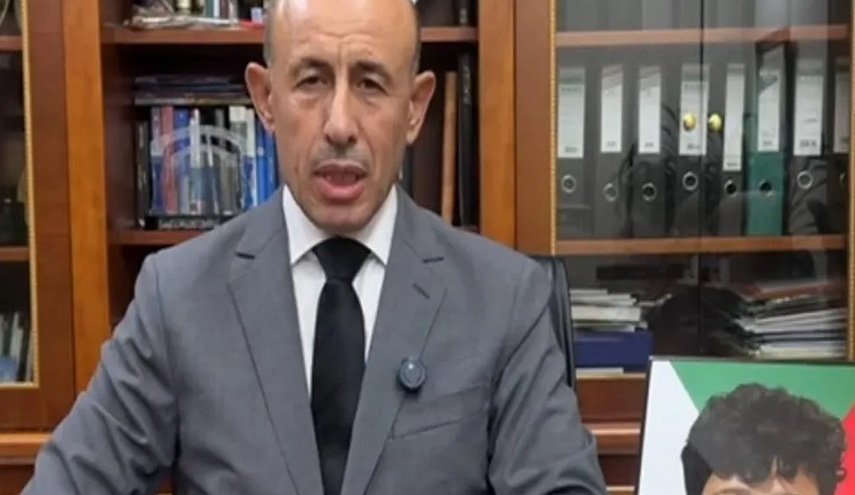 القنصل السوري في دبي زياد زهر الدين يعلن انشقاقه عن حكومة الجولاني 3 القنصل السوري في دبي زياد زهر الدين يعلن انشقاقه عن حكومة الجولاني