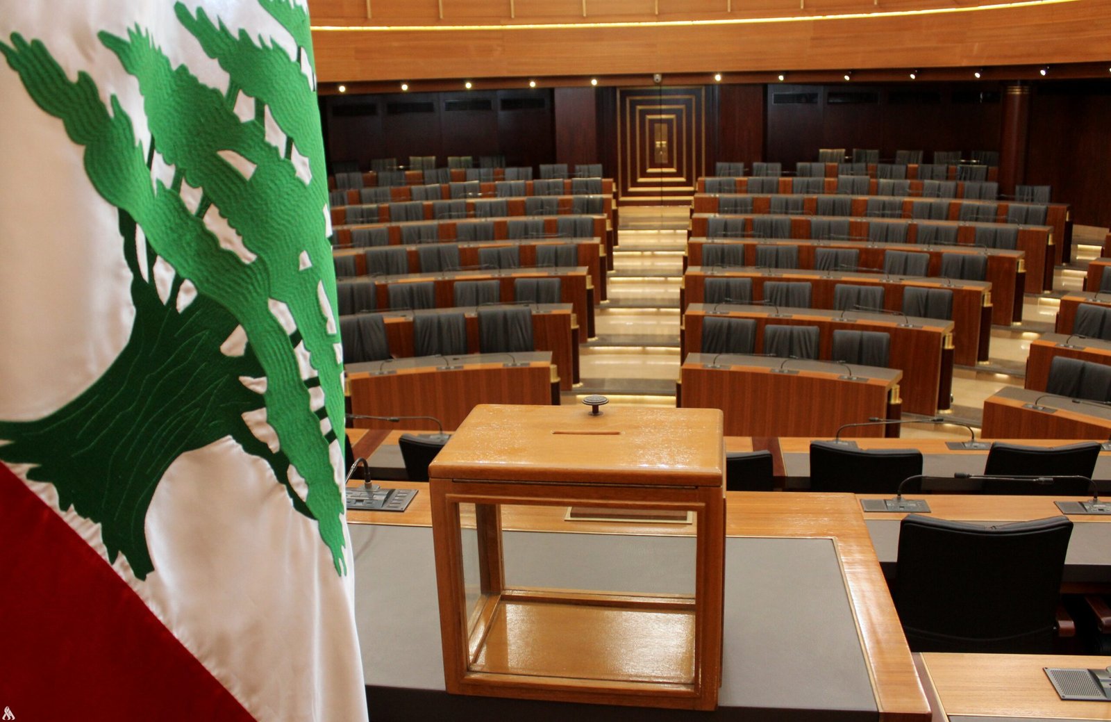 النيابة بـ5 ملايين دولار