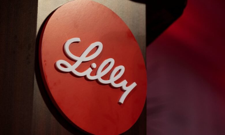 انخفض سهم Eli Lilly Novo Nordisk بعد تعليقات سعر Trump GLP-1 1 انخفض سهم Eli Lilly Novo Nordisk بعد تعليقات سعر Trump GLP-1
