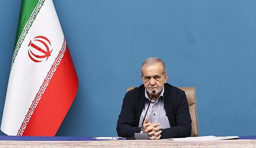 بزشكيان: على الدول الإسلامية أن تخطو كجسد واحد على طريق السلام والأخوة 3 بزشكيان: على الدول الإسلامية أن تخطو كجسد واحد على طريق السلام والأخوة