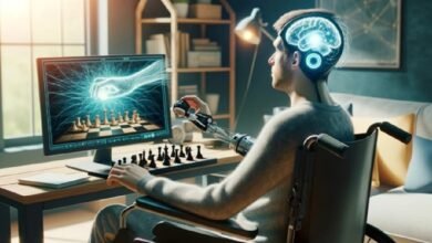 بفضل شريحة "Neuralink".. مريض بالتصلب الجانبي الضموري يتحكم في ذراع آلية باستخدام قوة الفكر