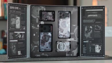 تتيح لك هذه الحافظة ذات التصميم الممزق إلقاء نظرة خاطفة على جهاز iPhone 17 الخاص بك 10 تتيح لك هذه الحافظة ذات التصميم الممزق إلقاء نظرة خاطفة على جهاز iPhone 17 الخاص بك
