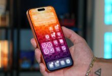 تشرح Apple سبب التغير الكبير في كاميرا السيلفي الخاصة بـ iPhone 17
