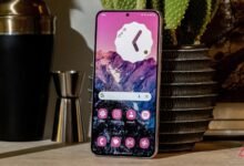 تقوم شركة Samsung بسحب تحديث One UI 8 الخاص بهاتف Galaxy S23