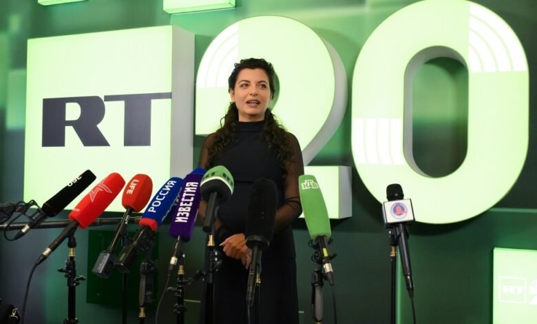 روسيا.. إحالة 12 متهما بمحاولة اغتيال سيمونيان إلى المحكمة 1 روسيا.. إحالة 12 متهما بمحاولة اغتيال سيمونيان إلى المحكمة