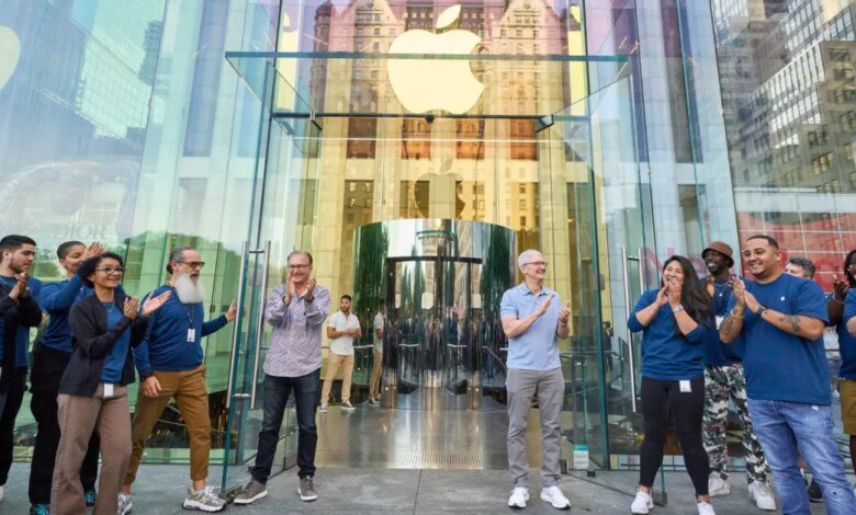 ستتوفر منتجات Apple الجديدة هذا الأسبوع، وإليك كل ما قد يتم إطلاقه 1 ستتوفر منتجات Apple الجديدة هذا الأسبوع، وإليك كل ما قد يتم إطلاقه