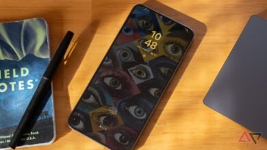 قد يتيح لك Android 17 رؤية التطبيقات على شاشتك التي تعمل دائمًا