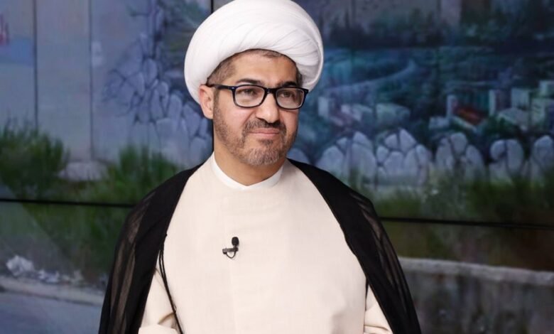 محمد عفيف والراية البيضاء.. قصة معبرة ينقلها شقيقه الدكتور الشيخ صادق 1 محمد عفيف والراية البيضاء.. قصة معبرة ينقلها شقيقه الدكتور الشيخ صادق