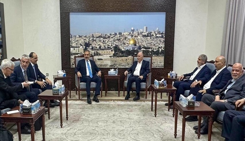 وزير الخارجية والاستخبارات التركيان يجتمعان مع حماس 3 وزير الخارجية والاستخبارات التركيان يجتمعان مع حماس
