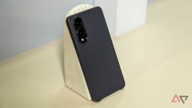 يتخبط هاتف Galaxy S25 Edge بشدة، لدرجة أن شركة Samsung تسحب القابس من التشكيلة