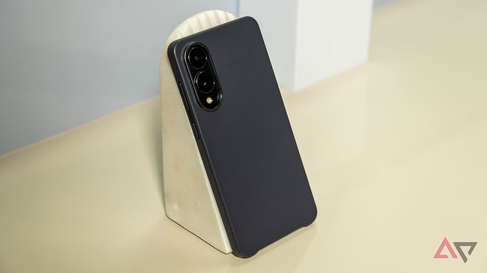 يتخبط هاتف Galaxy S25 Edge بشدة، لدرجة أن شركة Samsung تسحب القابس من التشكيلة 3 يتخبط هاتف Galaxy S25 Edge بشدة، لدرجة أن شركة Samsung تسحب القابس من التشكيلة