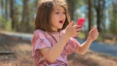 يقول الاتحاد الأوروبي إن Meta وTikTok فشلا في حماية الأطفال 3 يقول الاتحاد الأوروبي إن Meta وTikTok فشلا في حماية الأطفال