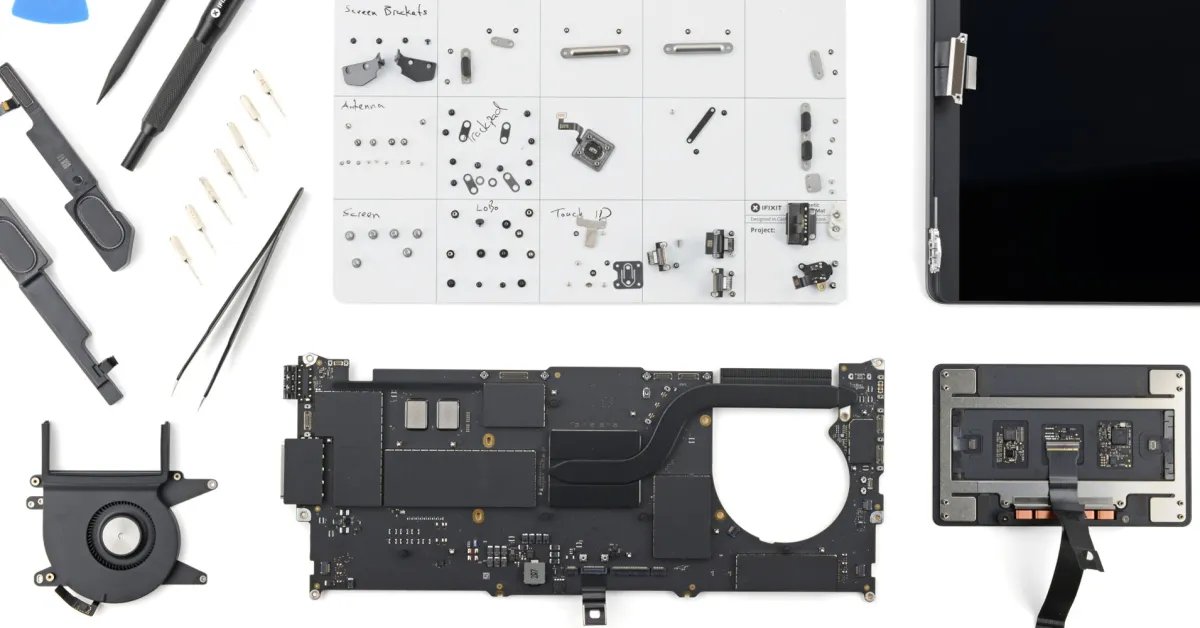 يكشف تفكيك iFixit لجهاز M5 MacBook Pro الجديد عن التحسينات
