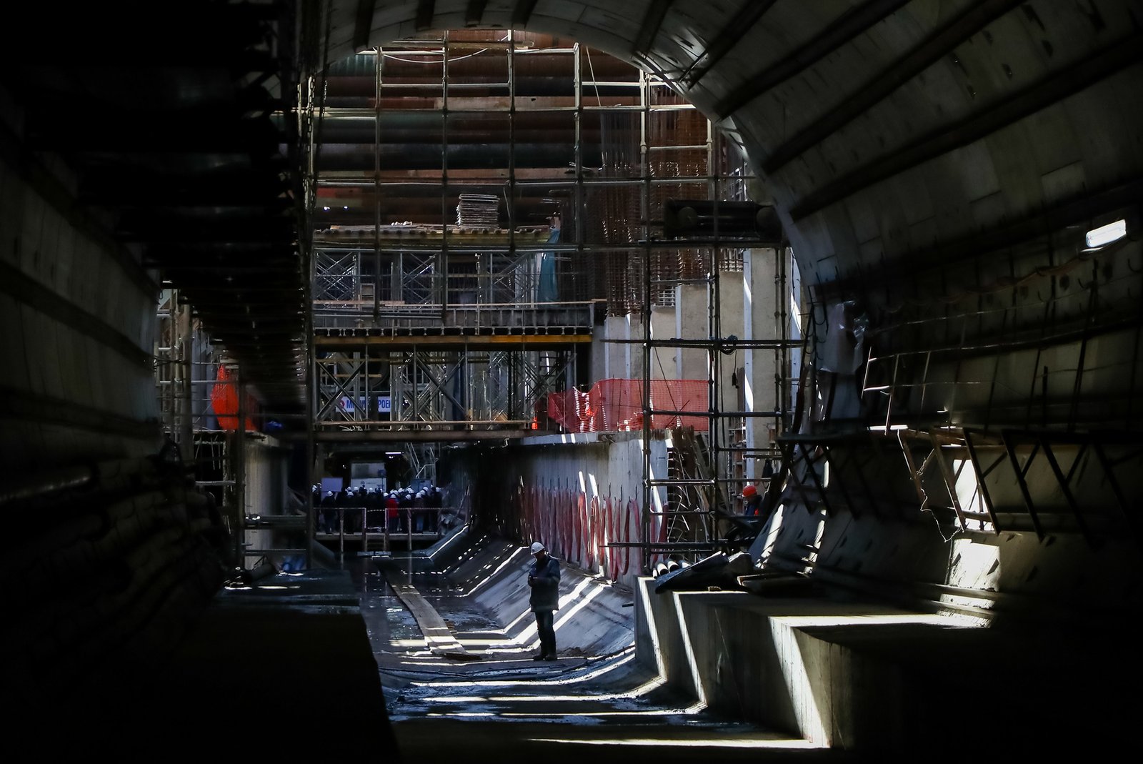 مترو موسكو فخر روسيا وأعجوبة تحت الأرض.. 90 عاما من العبقرية الهندسية والجمال المعماري