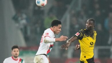 دورتموند يتخطى أوغسبورغ ويرتقي إلى وصافة "البوندسليغا" 7 دورتموند يتخطى أوغسبورغ ويرتقي إلى وصافة "البوندسليغا"