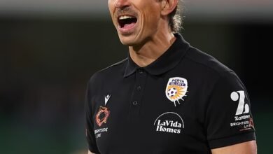 يقول مدرب بيرث المؤقت آدم غريفيث إنه يمكن أن يكون المدرب الرئيسي