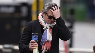 تم العثور على جوي بارتون مذنبًا بستة تهم بسبب مسيئة تستهدف نقاد تلفزيون كرة القدم الإناث