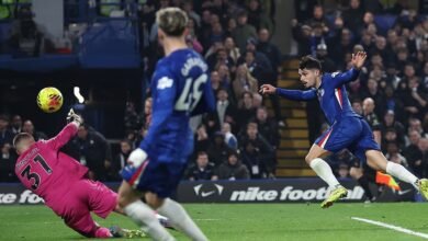 تشيلسي ضد ولفرهامبتون صعد فريق إنزو ماريسكا إلى المركز الثاني بفوز مهيمن حيث يلهم الهداف غير المحتمل سلسلة الأهداف في الشوط الثاني ضد الزوار التعساء تشيلسي ضد ولفرهامبتون صعد فريق إنزو ماريسكا إلى المركز الثاني بفوز مهيمن حيث يلهم الهداف غير المحتمل سلسلة الأهداف في الشوط الثاني ضد الزوار التعساء