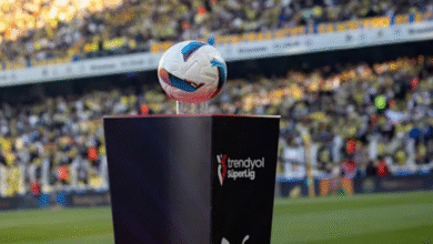 إيقاف 102 من لاعبي كرة القدم في تركيا بسبب فضيحة مراهنات