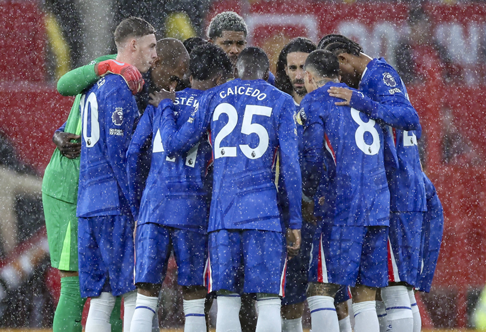 تشيلسي يتلقى ضربة مؤثرة عشية مواجهة برشلونة تشيلسي يتلقى ضربة مؤثرة عشية مواجهة برشلونة