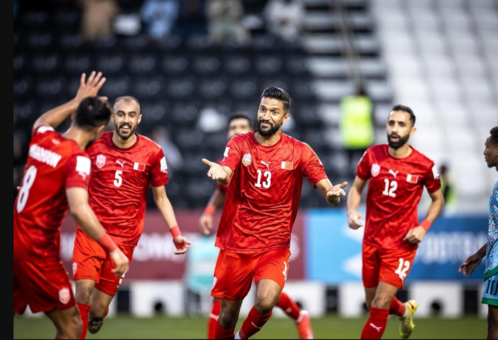 البحرين وعمان يتأهلان إلى دور المجموعات في كأس العرب 2025 (فيديو) البحرين وعمان يتأهلان إلى دور المجموعات في كأس العرب 2025 (فيديو)