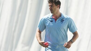 يستعد كابتن أستراليا بات كامينز لخوض اختبار آشز الثاني في بريسبين في دفعة كبيرة لإنجلترا بعد الهزيمة الكئيبة التي استمرت يومين في بيرث