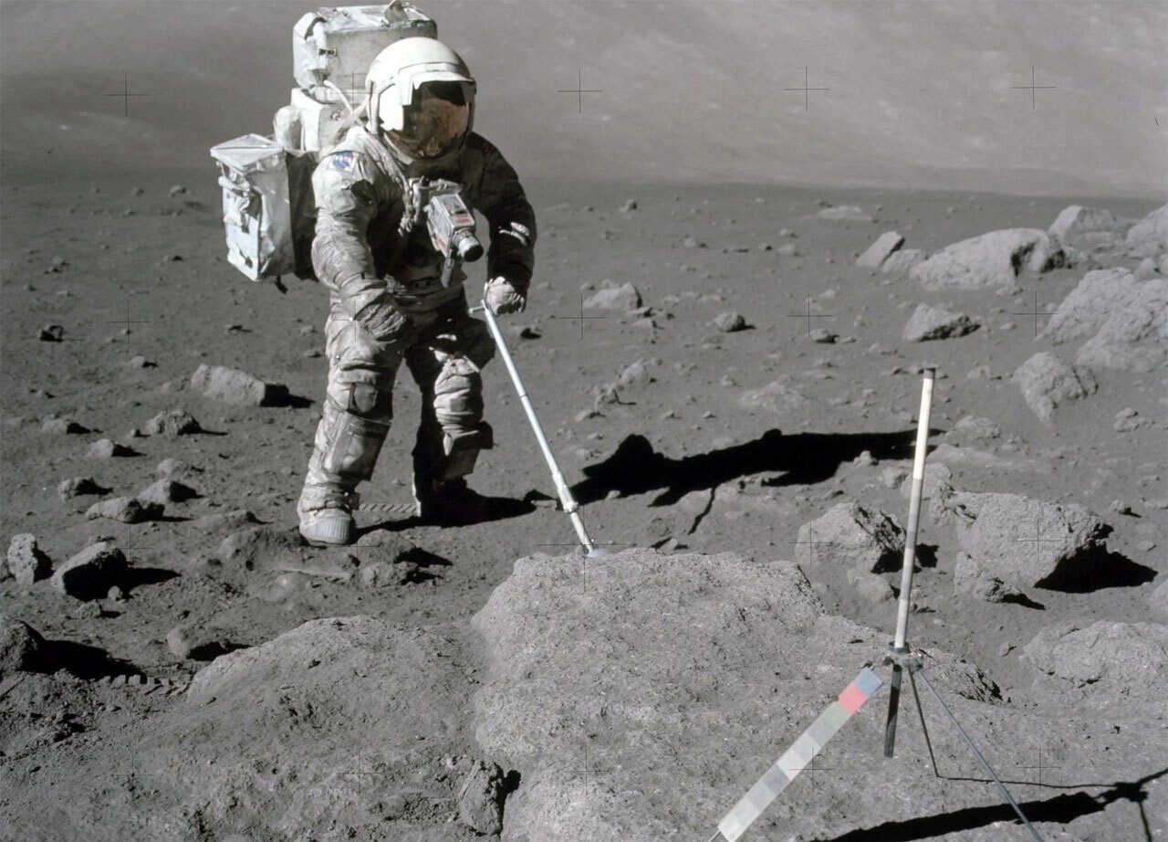 تم الكشف عن المخاطر الرئيسية للغبار القمري بالنسبة للمستكشفين المستقبليين لقمرنا الصناعي