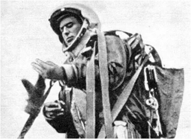 من ارتفاع مهول.. قفزة غيّرت التاريخ ومسمارٌ غيّر المصير 4 69059a0b4236046d8c469192