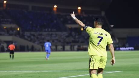 رونالدو يحصد جائزة جديدة.. ويقترب من الحلم الأكبر! () 1 690f925f4c59b73ec773c745