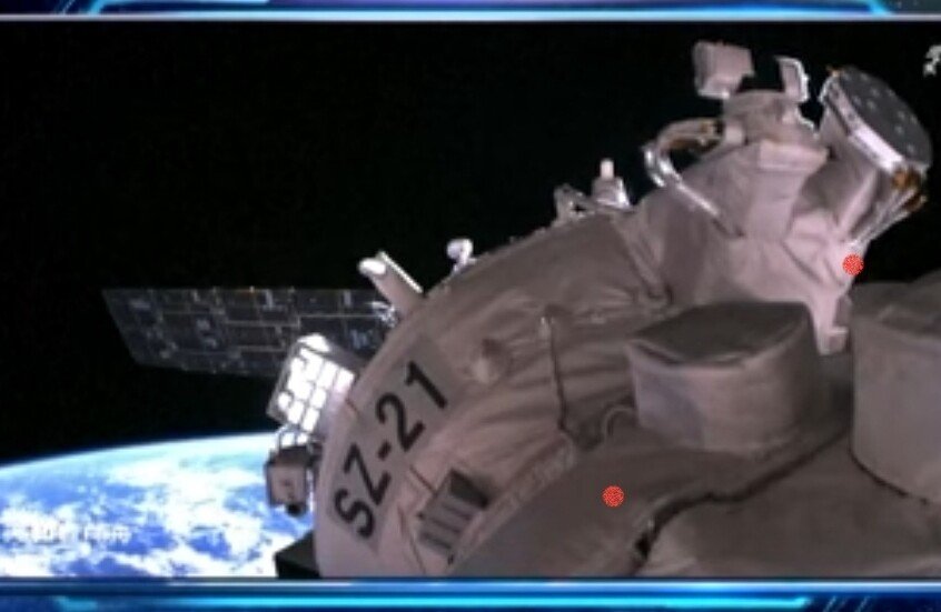 الصين تطلق مركبة “شنتشو-22” إلى محطتها المدارية