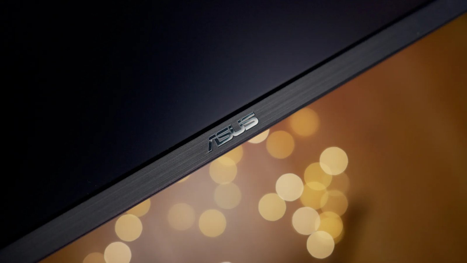 ASUS ProArt 6K Display Review logo chin