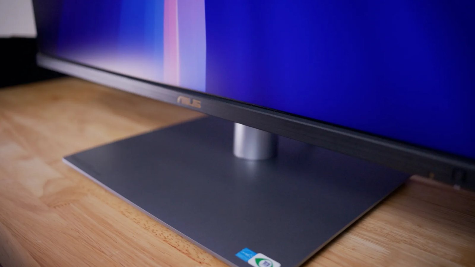ASUS ProArt 6K Display Review low side angle