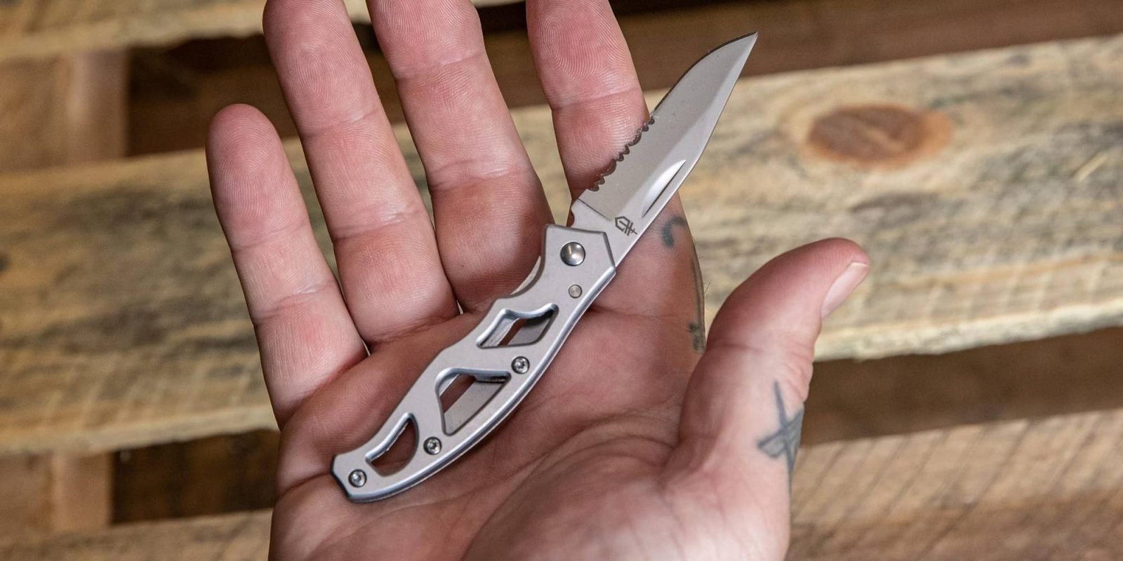 أفضل عروض الجمعة السوداء على Apple – AirPods وMacBook وiPhone والمزيد 9to5Mac 191 Gerber Paraframe Mini Pocket Knife