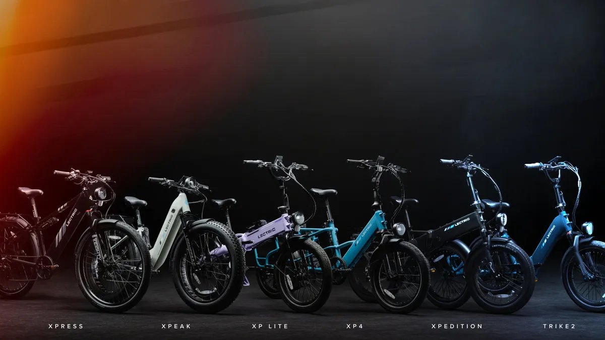 أفضل عروض الجمعة السوداء على Apple – AirPods وMacBook وiPhone والمزيد 9to5Mac 55 Lectric BF Sale 2025 FI 1