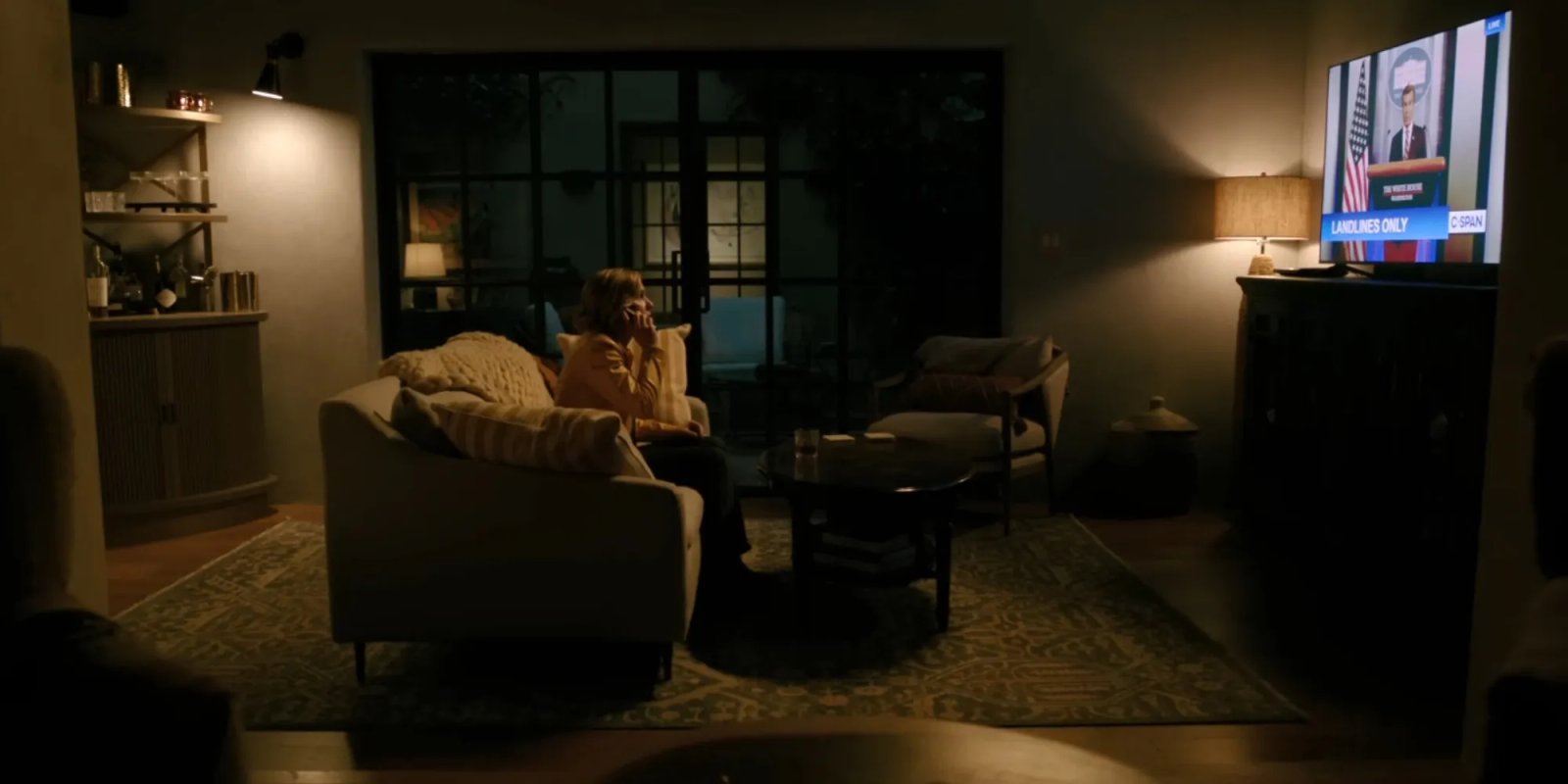 يعد برنامج Pluribus من Apple TV مثيرًا للانتباه وقطعة ترفيه مبهرة لكل ناقد 3 pluribus tv