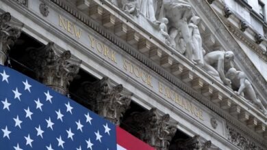 تباين الأسواق العالمية وأسعار النفط بعد تصويت مجلس الشيوخ الأمريكي على إنهاء الإغلاق