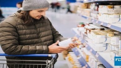 ترامب يلغي الرسوم الجمركية على عشرات المواد الغذائية