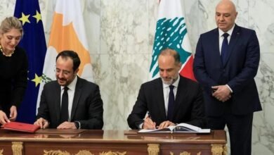 ترسيم الحدود البحرية بين لبنان وقبرص.. بين التوقيع والطعن