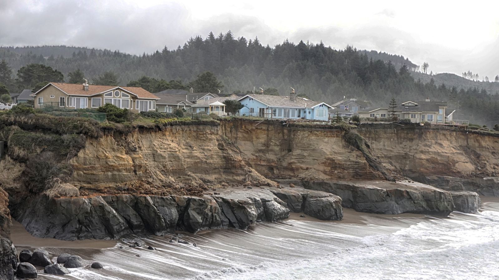 تغرق أو تسبح؟ كيف ستبدو الهجرة البشرية مع انتشار تأثيرات تغير المناخ؟