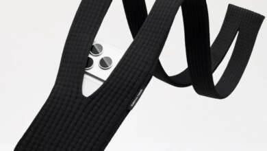 تم الكشف عن iPhone Pocket في مقاطع عملية لملحقات Apple الجديدة